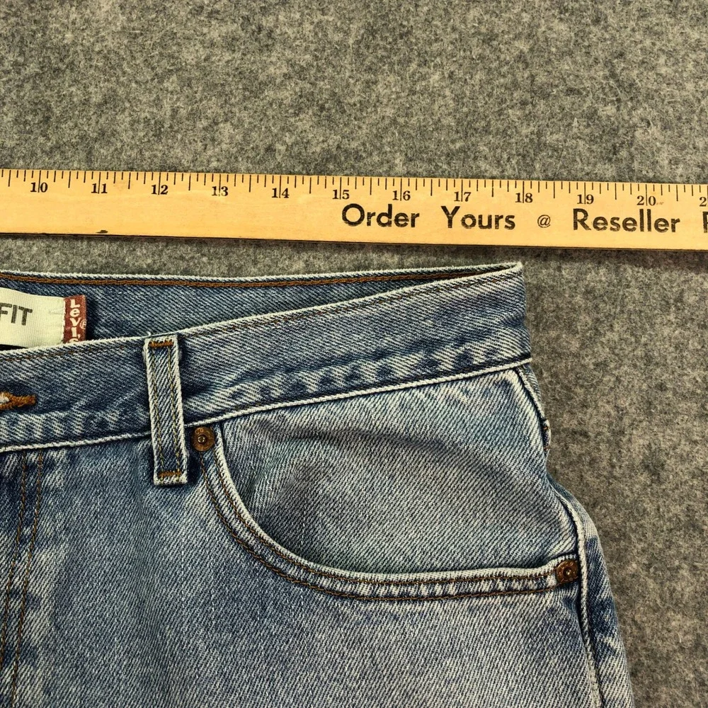 Levi's 550 Vintage Mens Jeans 36x30 Relaxed Fit Tapered Leg Light Wash Denim